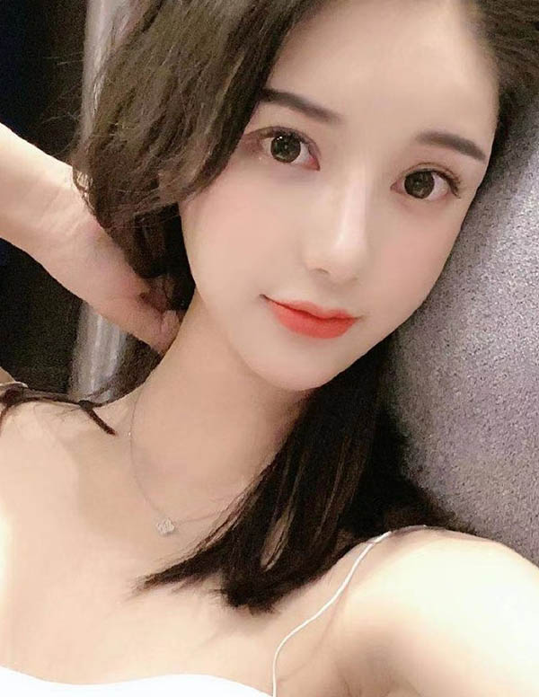 波士顿模特预约微信