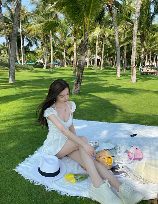 纽约大学生伴游