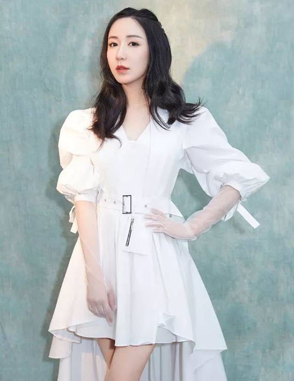 纽约外围女联系微信