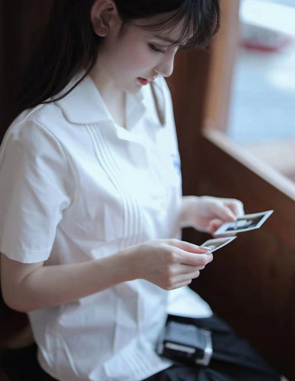 温哥华外围女经纪人